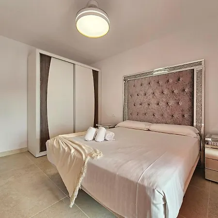 Lejlighed 113 Heart Of Cristianos,heated Pool